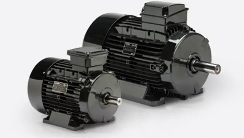 Moteurs et accessoires